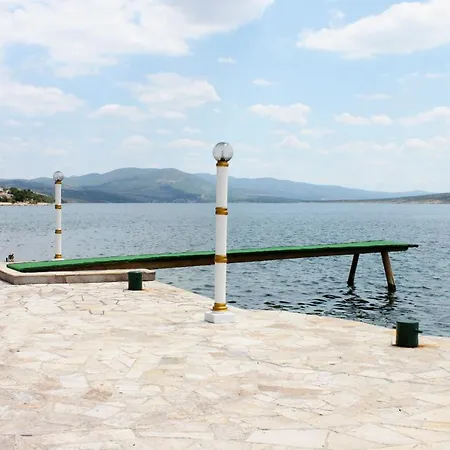 Apartments With A Parking Space Maslenica, Novigrad - 6548 * Jasenice (Zadar)