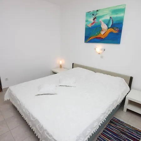 Apartments With A Parking Space Maslenica, Novigrad - 6548